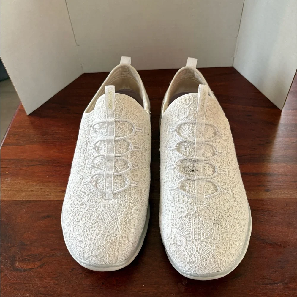 Skechers Women's Air-Cooled Memory Foam Sneakers Size 9.5 White Lace - Picture 3 of 10
